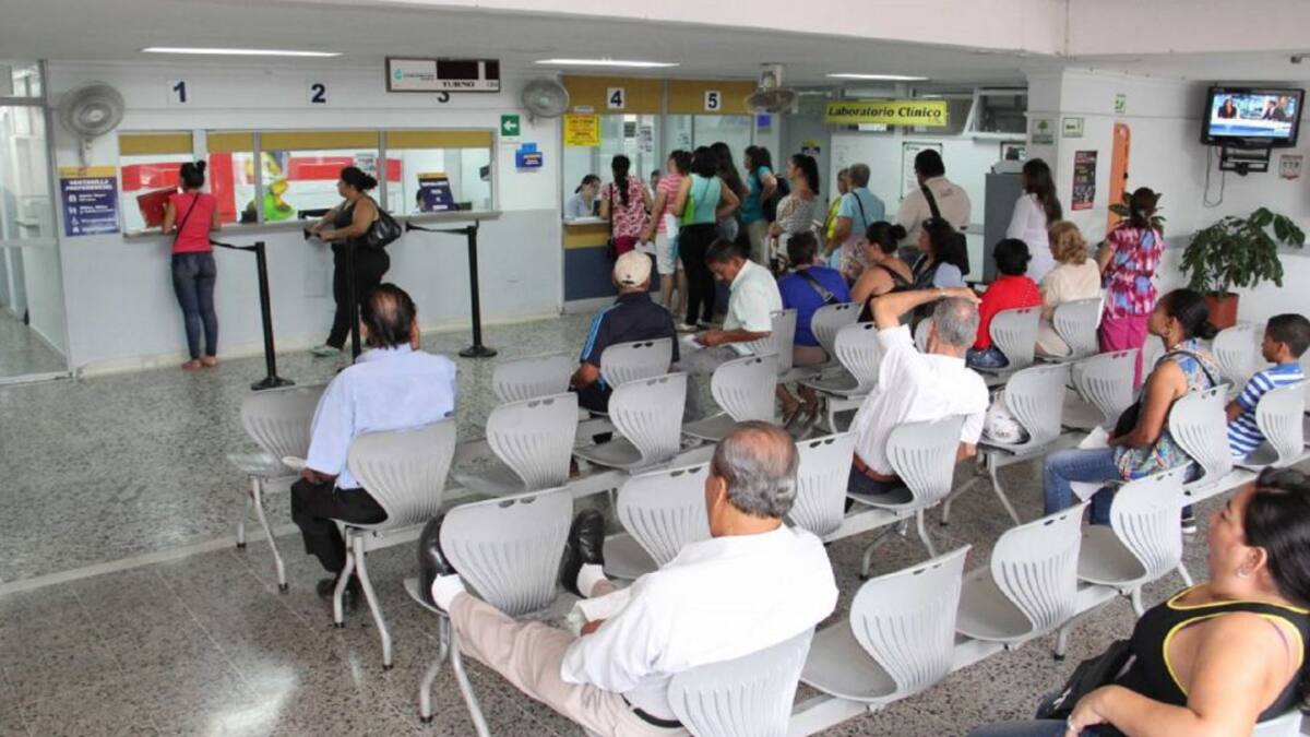 Gobierno del Huila expresa ante Supersalud situación de la red hospitalaria