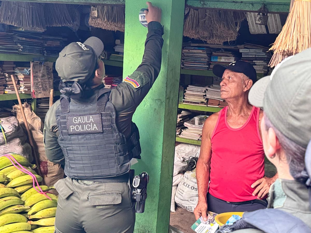 El GAULA recorrió el mercado de Baracoa en Magangué