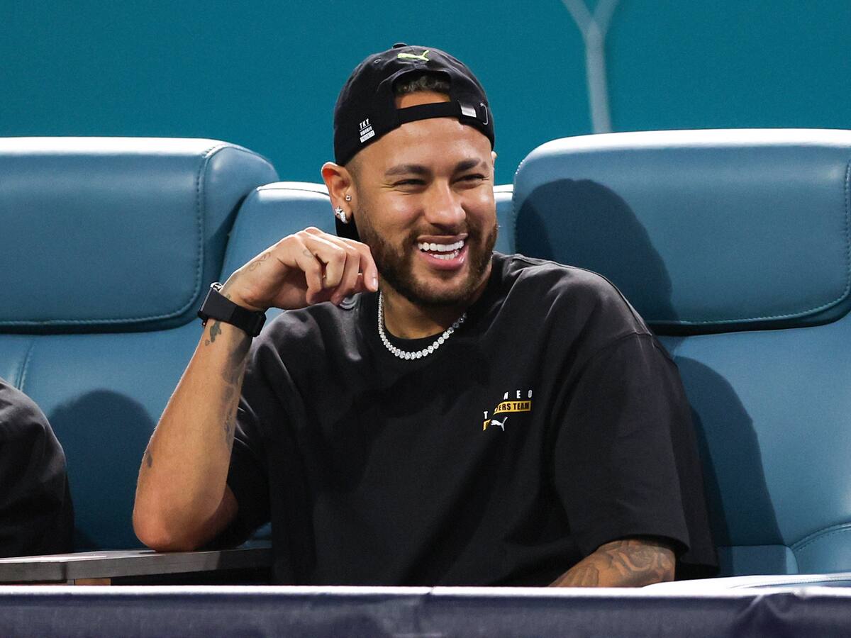 Santos oficializa la vuelta de Neymar: “El príncipe está de regreso”