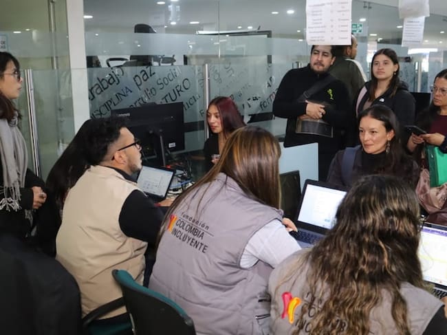 La Agencia Pública de Empleo del SENA tiene más de 30.000 vacantes en todo el territorio nacional. Foto: APE del SENA.