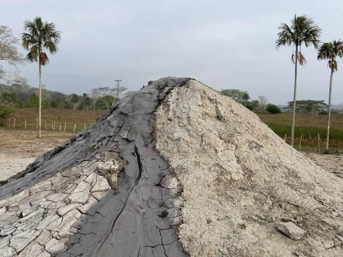 Aviso preventivo por posible actividad en volcanes de lodo en Puerto Escondido y Canalete