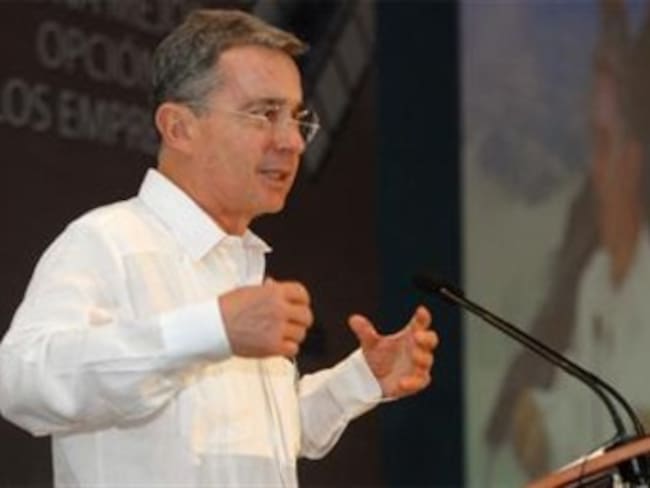 Congresistas de EE.UU se reúnen con Uribe en Cartagena