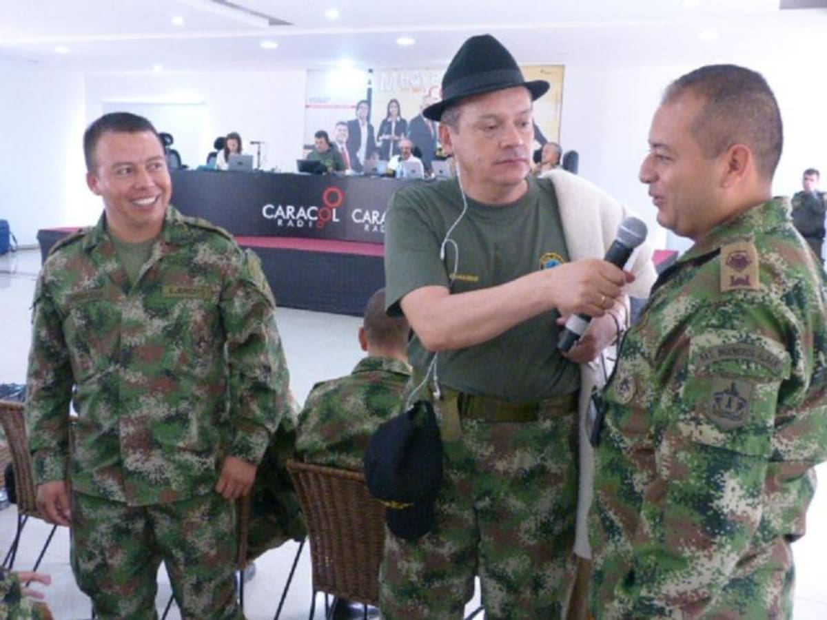 Darío Arizmendi y su equipo en la emisión del espacio de mayor audiencia de la radio en América Latina.