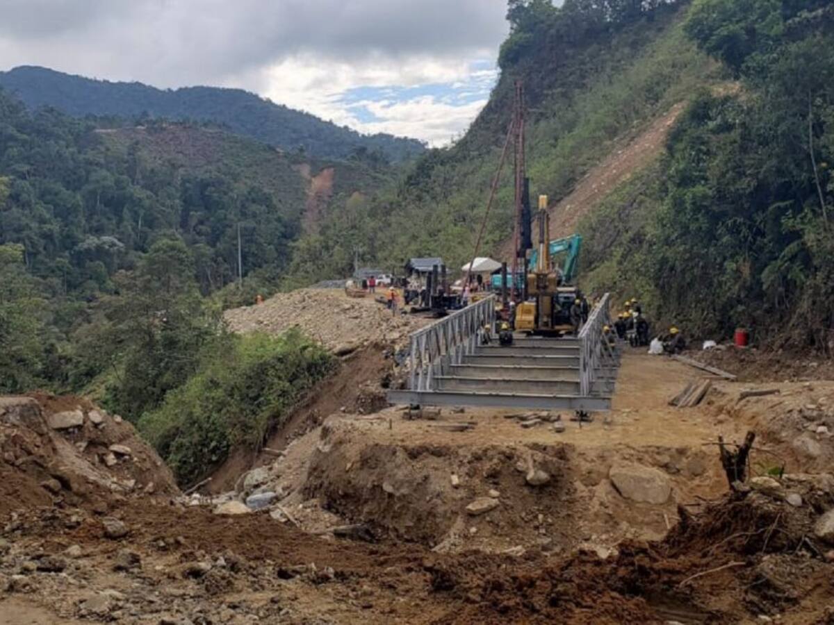 Este jueves se definirá fecha de reapertura de la vía Suaza – Florencia