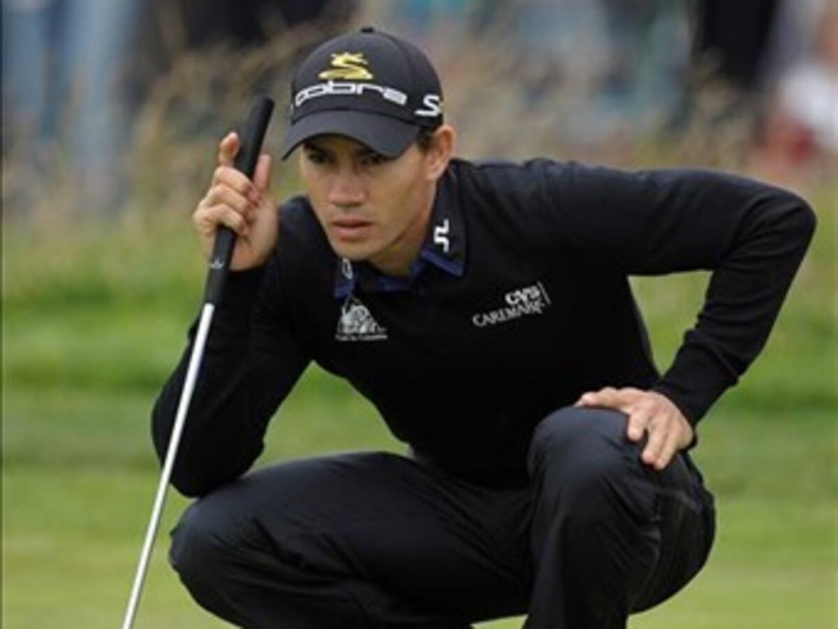 Camilo Villegas con mal día en el US Open de Golf. Tiger Woods tiene sorprendente recuperación.