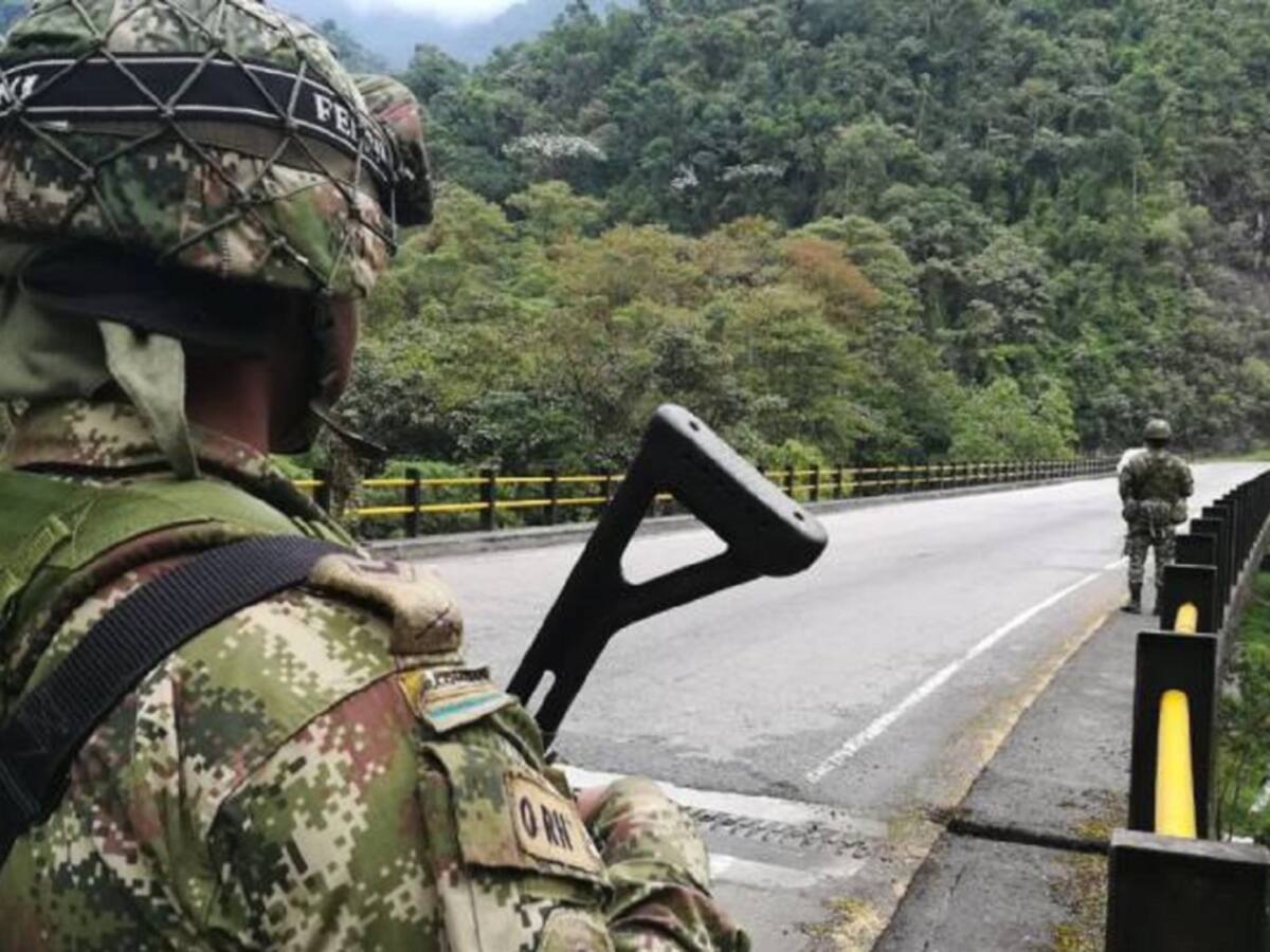 Dirigencia política reclama acciones luego de ataques a la fuerza pública