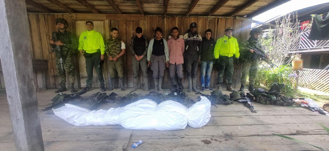 Seis capturados y 1 muerto en operación contra la Segunda Marquetalia.
