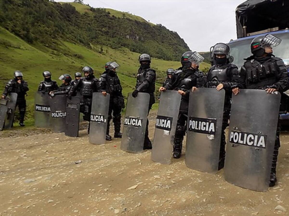 Por tensa situación en Tumaco saldrán más de 100 policías del territorio
