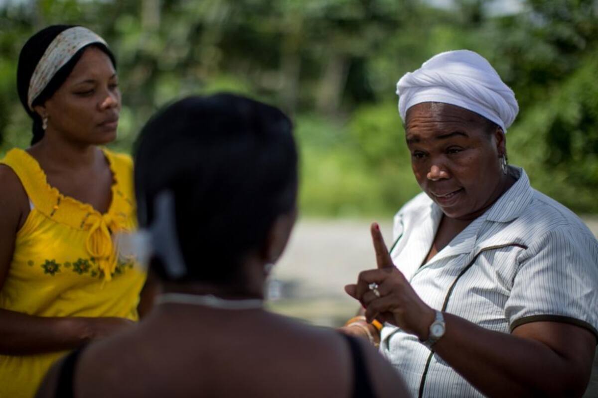 La red 'Mariposas de Alas Nuevas, Construyendo Futuro' es la primera organización colombiana en ganar el premio por atención a los desplazados de Buenaventura.