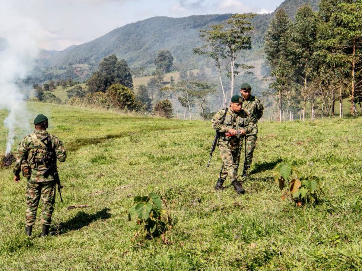 Disidencias están obligando a la comunidad en Cauca a sacar al Ejército