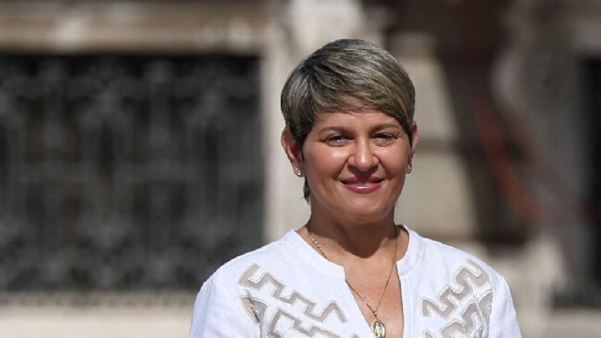 Los millonarios contratos que rondan a Verónica Alcocer por cerca de 23.000 millones de pesos