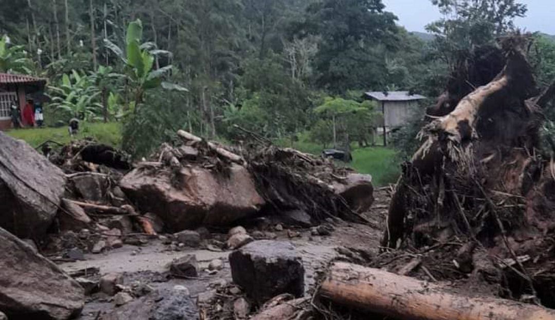 Deslizamiento de tierra en Viota 
