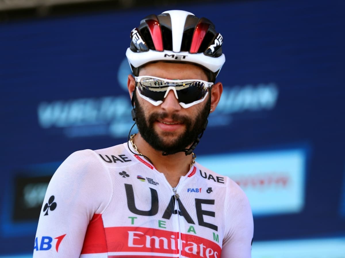 "Mi hijo me dijo que me cuidara, que eso es 'muy hijue...'":Papá de Gaviria