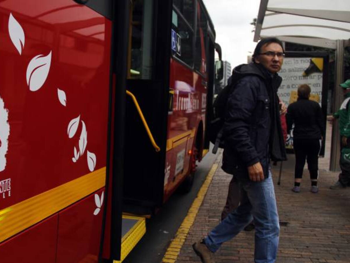 Transmilenio está mal diseñado y va contra la dignidad de los bogotanos: Petro