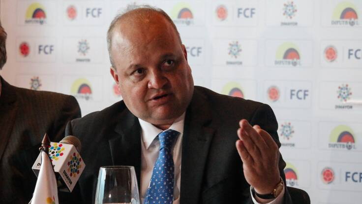 “No es cierto que esté embolatado el contrato de TV internacional”:J. Vélez