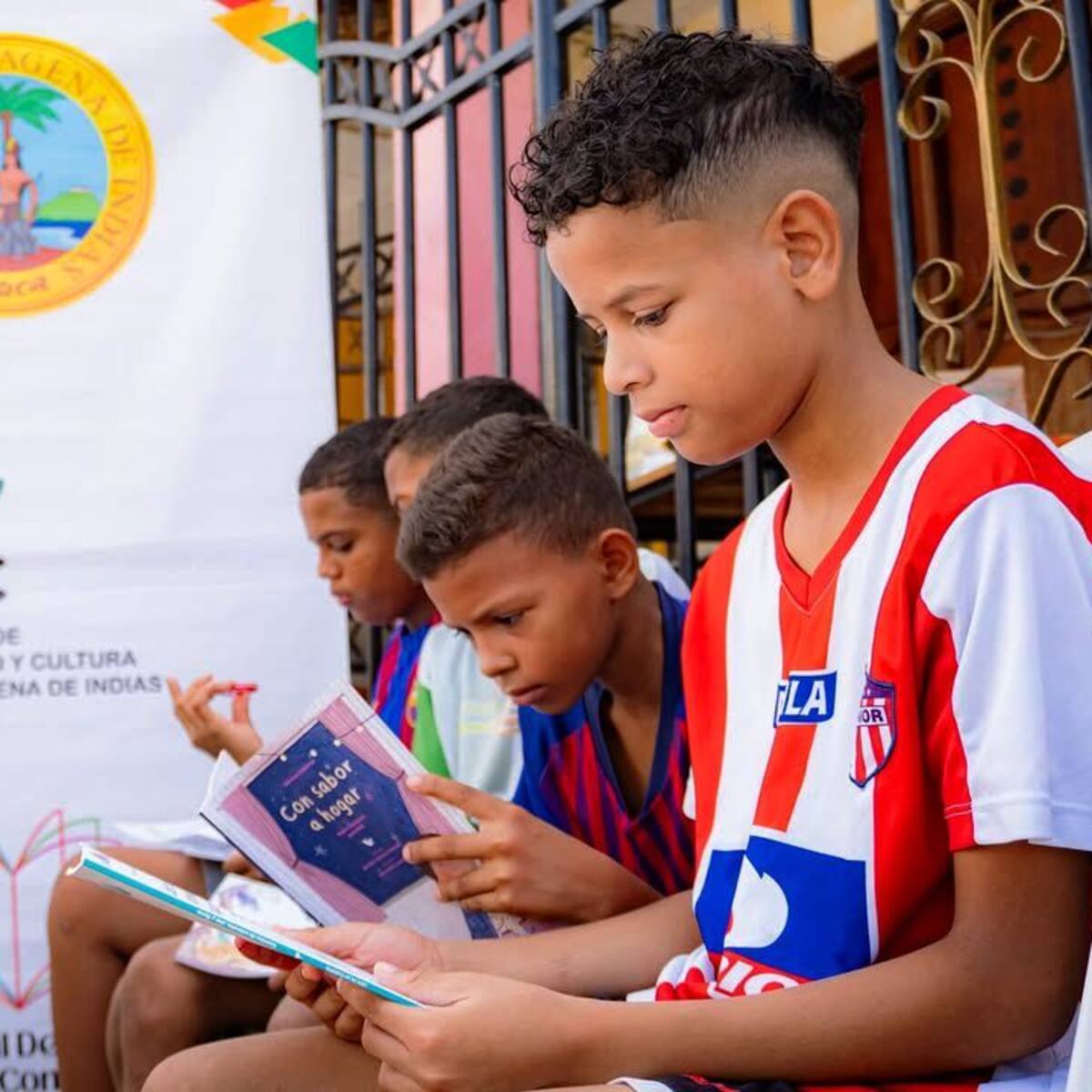 Las letras y el sabor local se unen en la II edición del Sancocho Literario de Cartagena