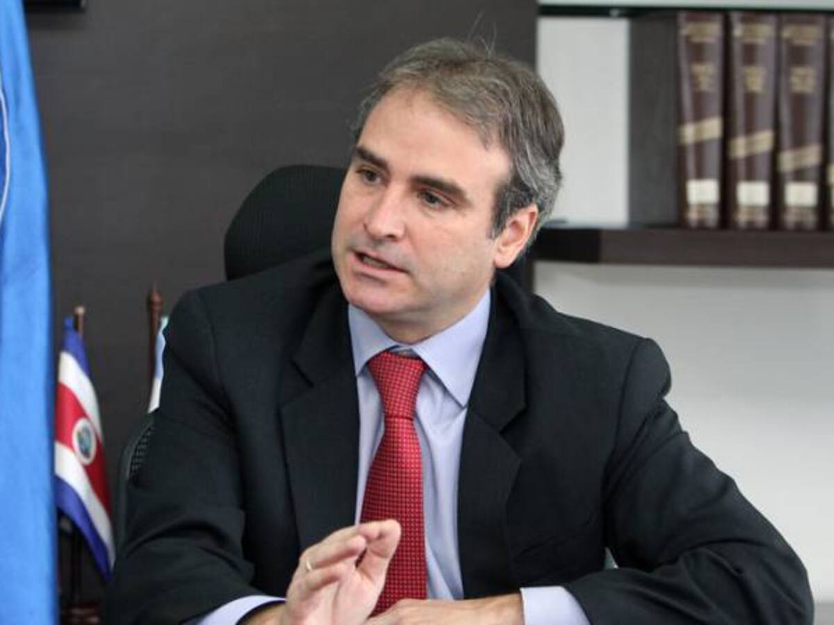 Superindustria formula pliego de cargos a Postobón, P&G y Cerrejón