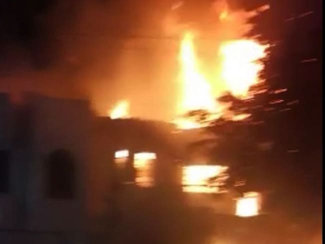 Incendio estructural al sur de Cali