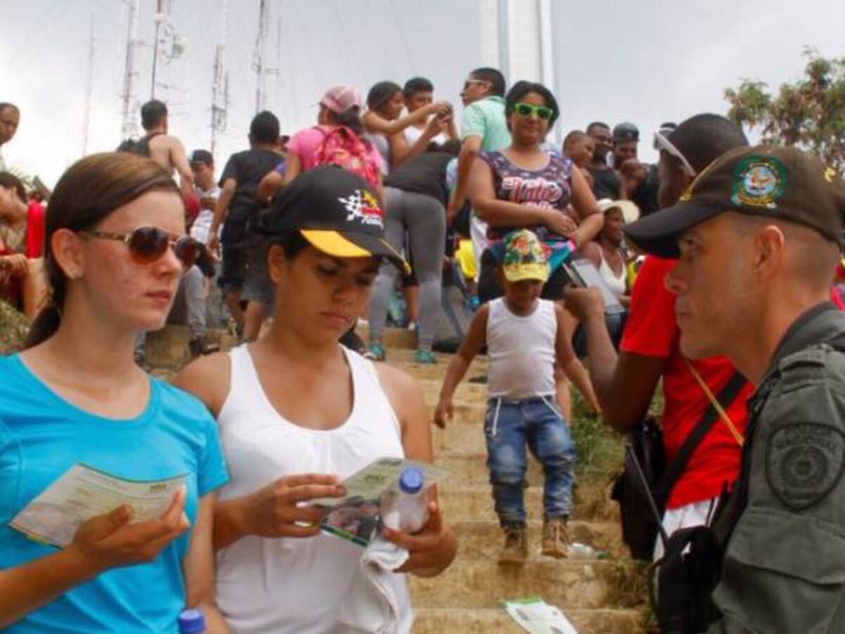 En los cerros tutelares los caleños vivieron el Jueves Santo