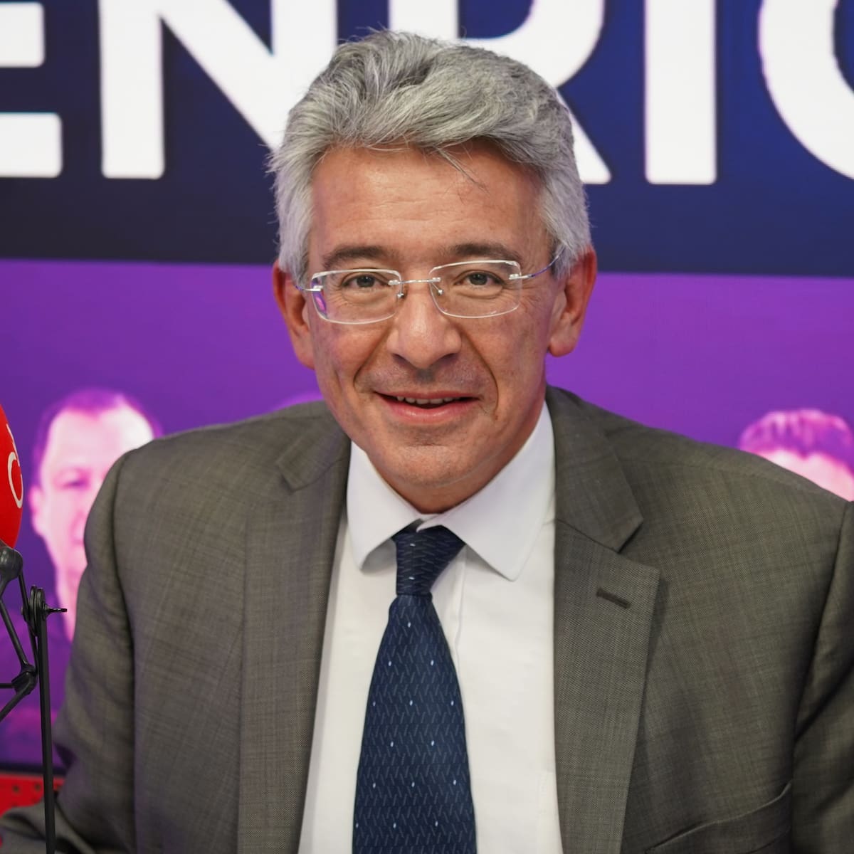 Enrique Gómez calificó de “golpe de Estado” el acto de Cepeda para el 7 de agosto en Barranquilla