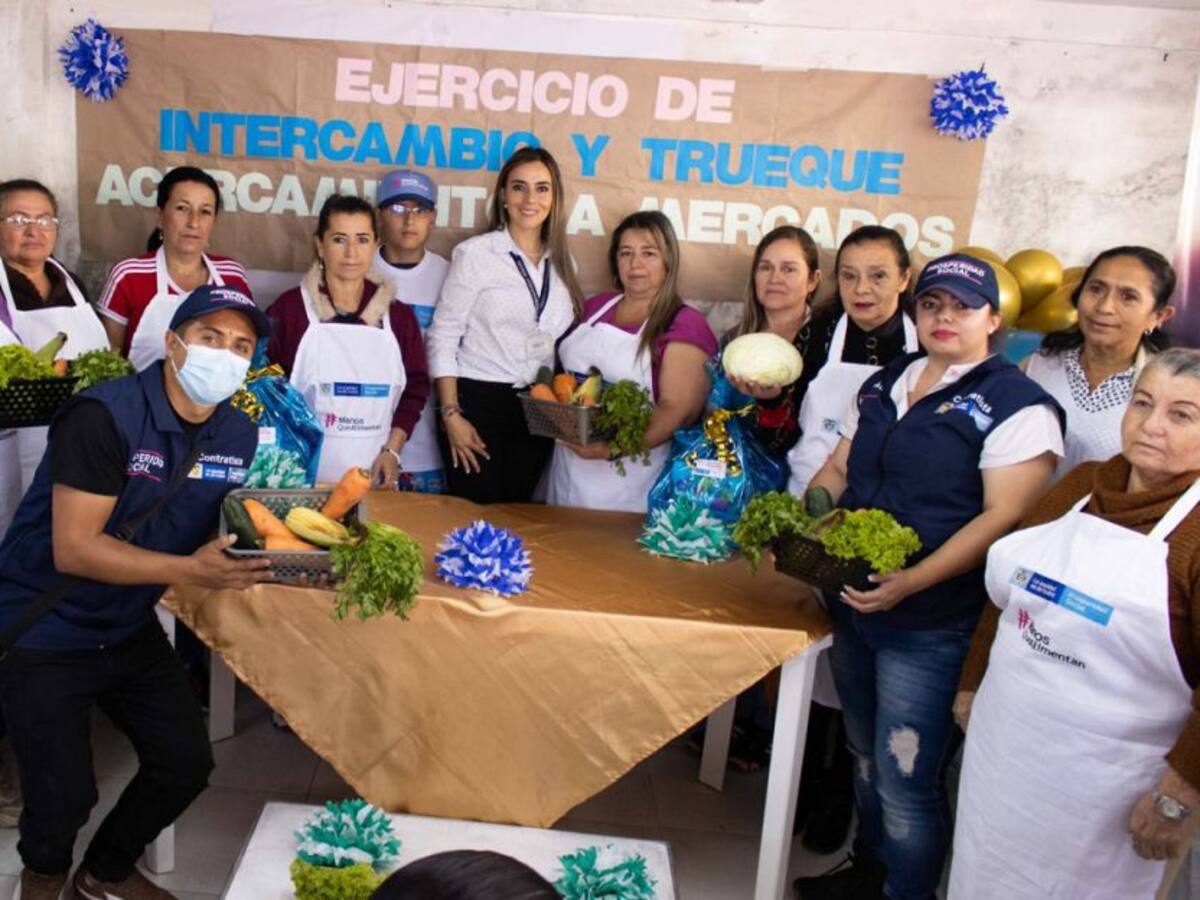 Manos que Alimentan, proyecto para erradicar la pobreza en Caldas