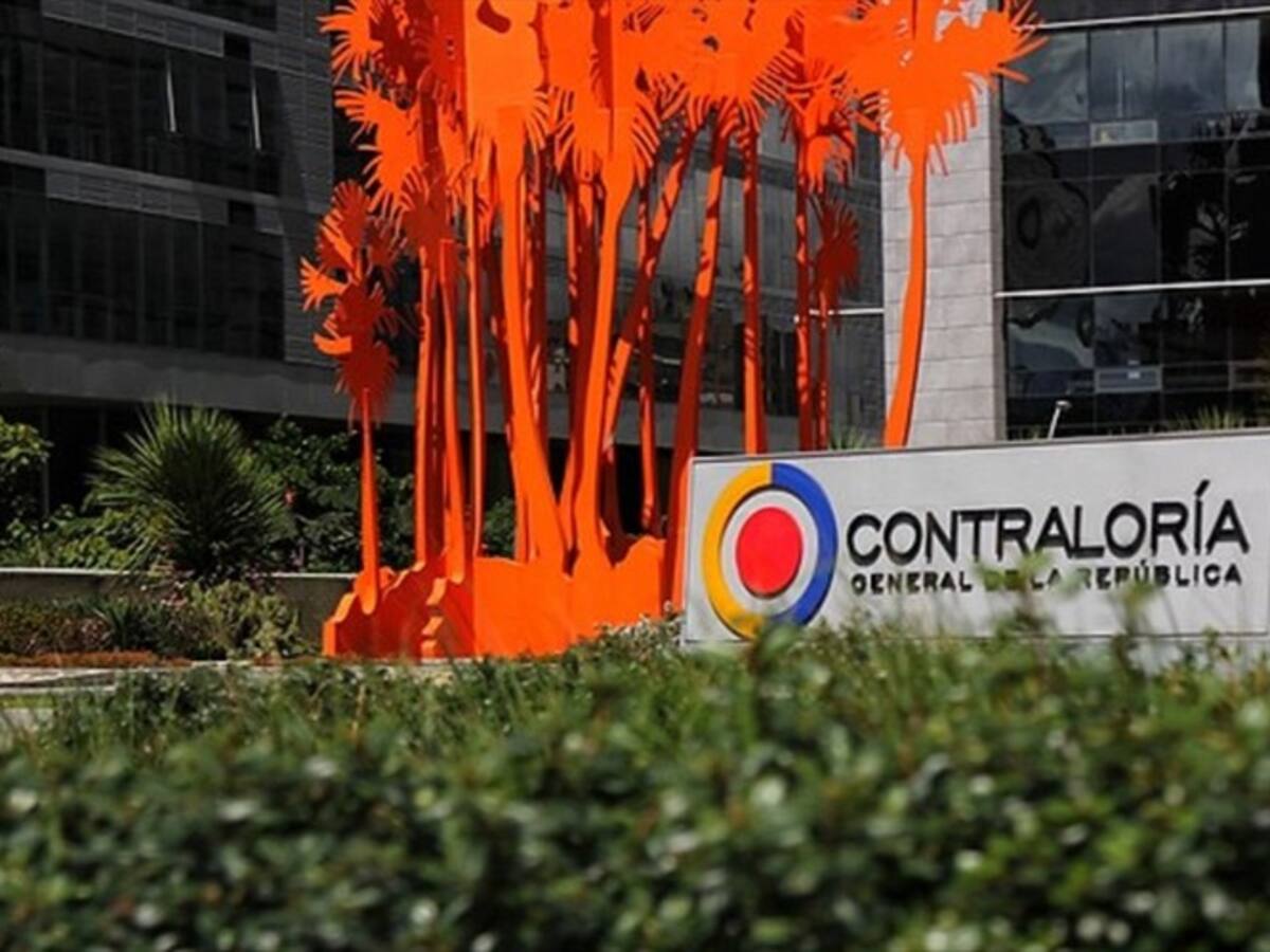 Lista la lista de 10 candidatos a la Contraloría