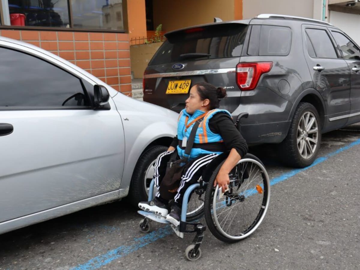 Suben las tarifas de zonas azules en Manizales: estos son los nuevos precios para carros y motos