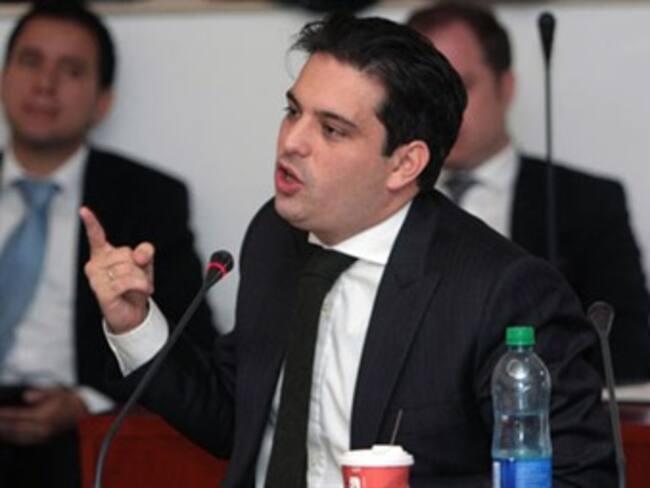 Fiscalía tiene pruebas de que Interbolsa fue usada para lavar activos: Gaviria