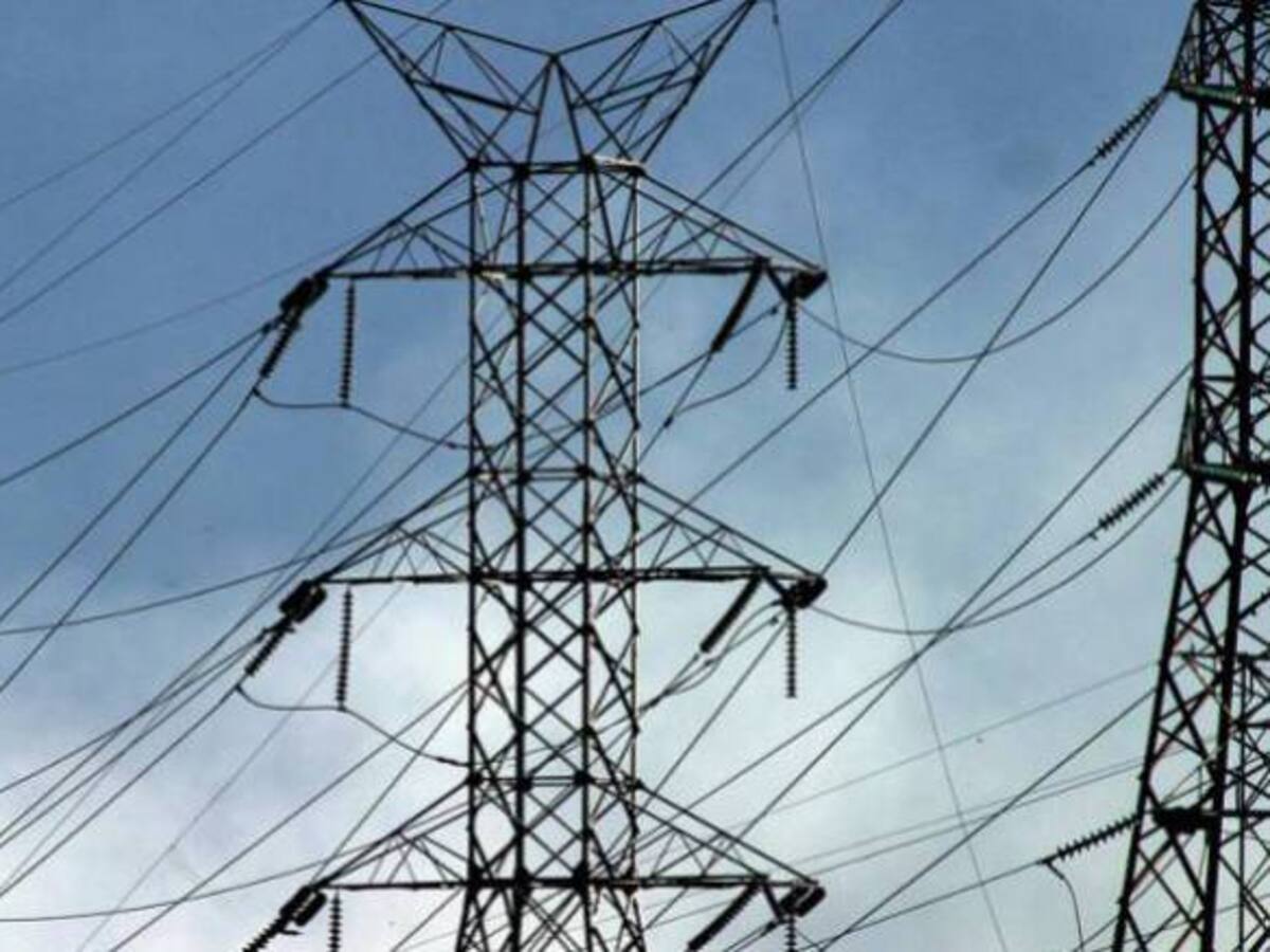 Más de 300.000 personas sin servicio de energía en Nariño por atentado