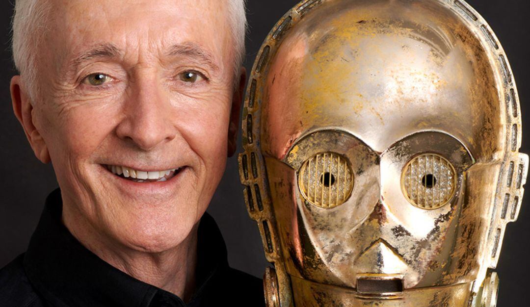 Anthony Daniels, actor que dio vida a C-3PO en las cintas de Star Wars