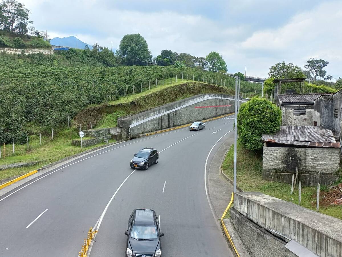 17.000 vehículos circularán por las vías del Quindío en el marco del plan retorno