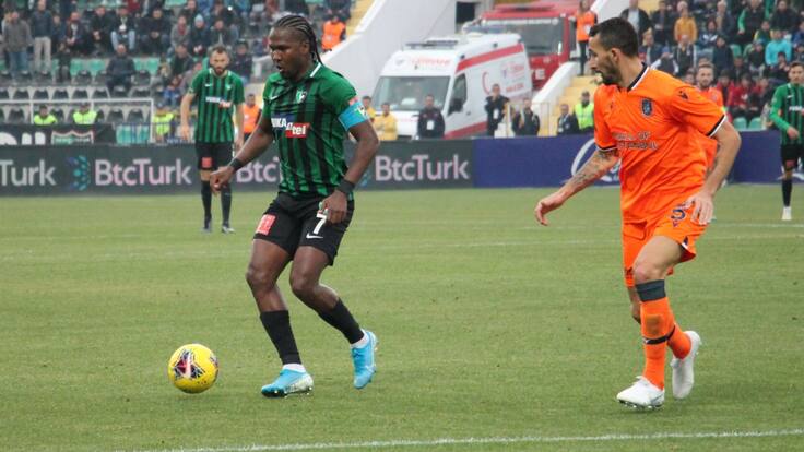 "Esperamos que se detenga el fútbol en Turquía, sería lo mejor": Rodallega