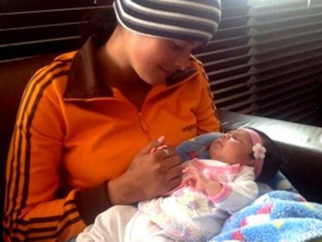 Rescatan a la bebé raptada en el sur de Bogotá. La secuestradora fue capturada