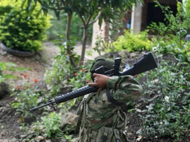 En Caldas un soldado del batallón Ayacucho le disparó con un fusil a un compañero