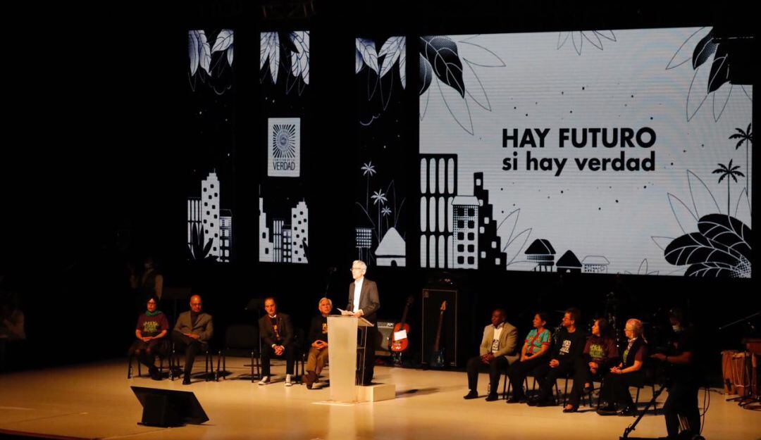 Sectores políticos destacaron la importancia del informe entregado por la Comisión de la Verdad