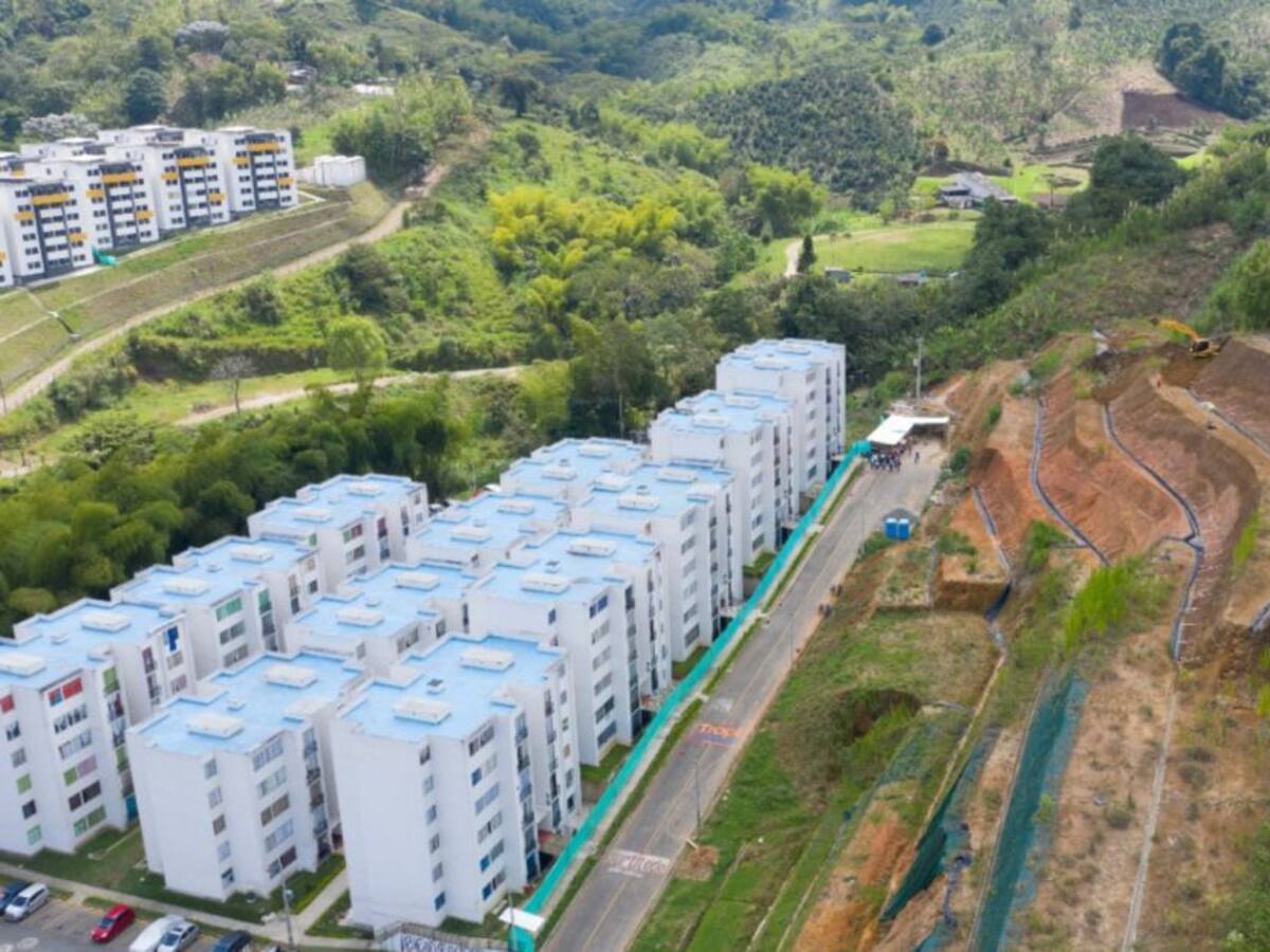Iniciaron obras de estabilización de talud en Los Juncos, Dosquebradas