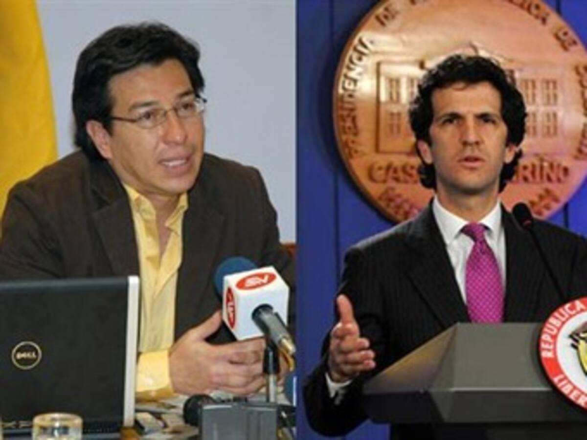 Confirman reunión entre cancilleres de Ecuador y Colombia para normalización de relaciones