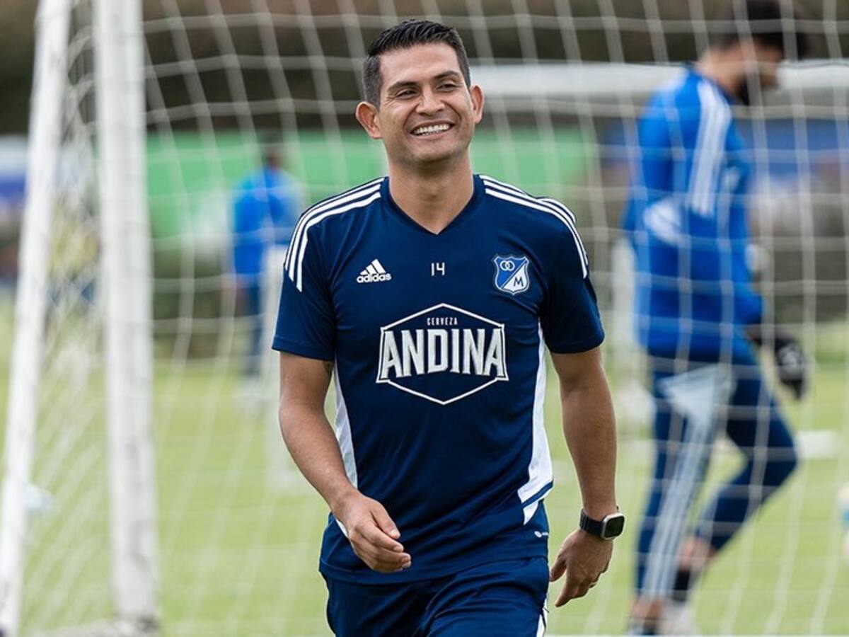 Mackalister: Hay que disfrutar de este Millonarios, con el que soñamos una estrella