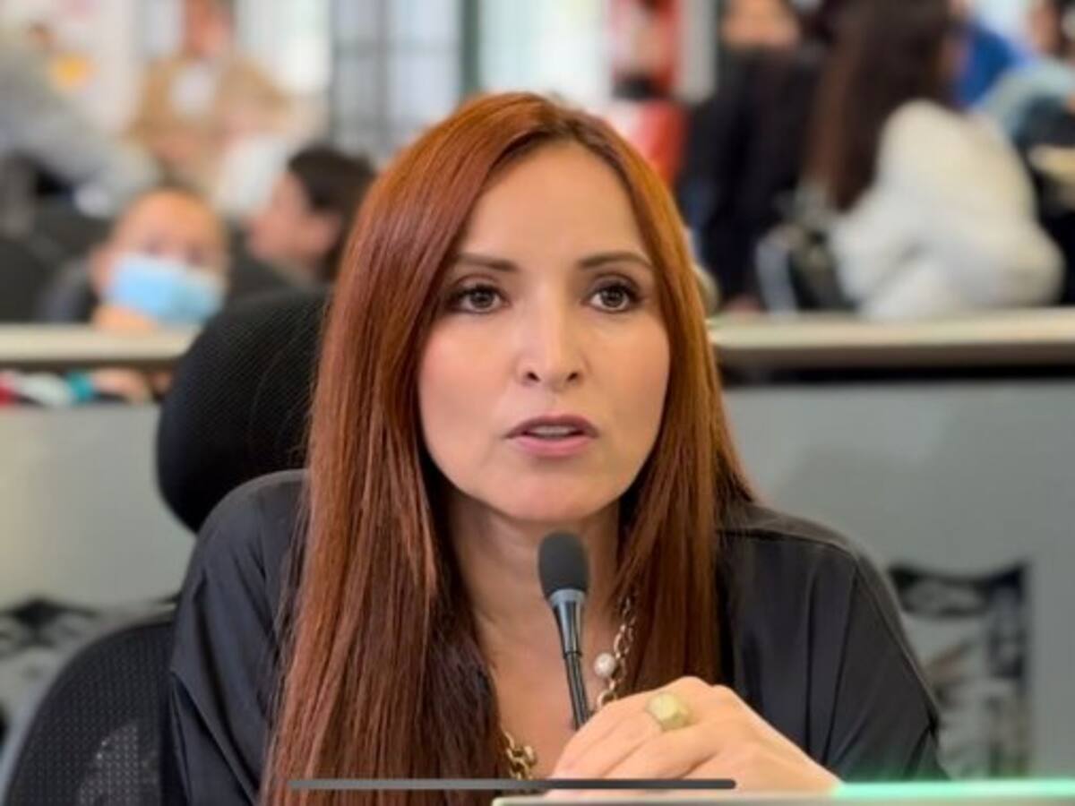 “No hablamos de una cirugía de cambio de sexo, sino de la salud mental de niños”: concejal