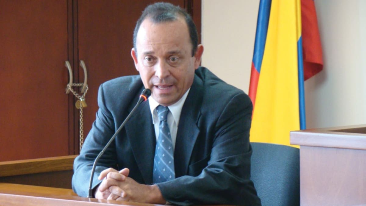 Corte rechaza por improcedente recurso de casación de Santiago Uribe: queda en firme condena