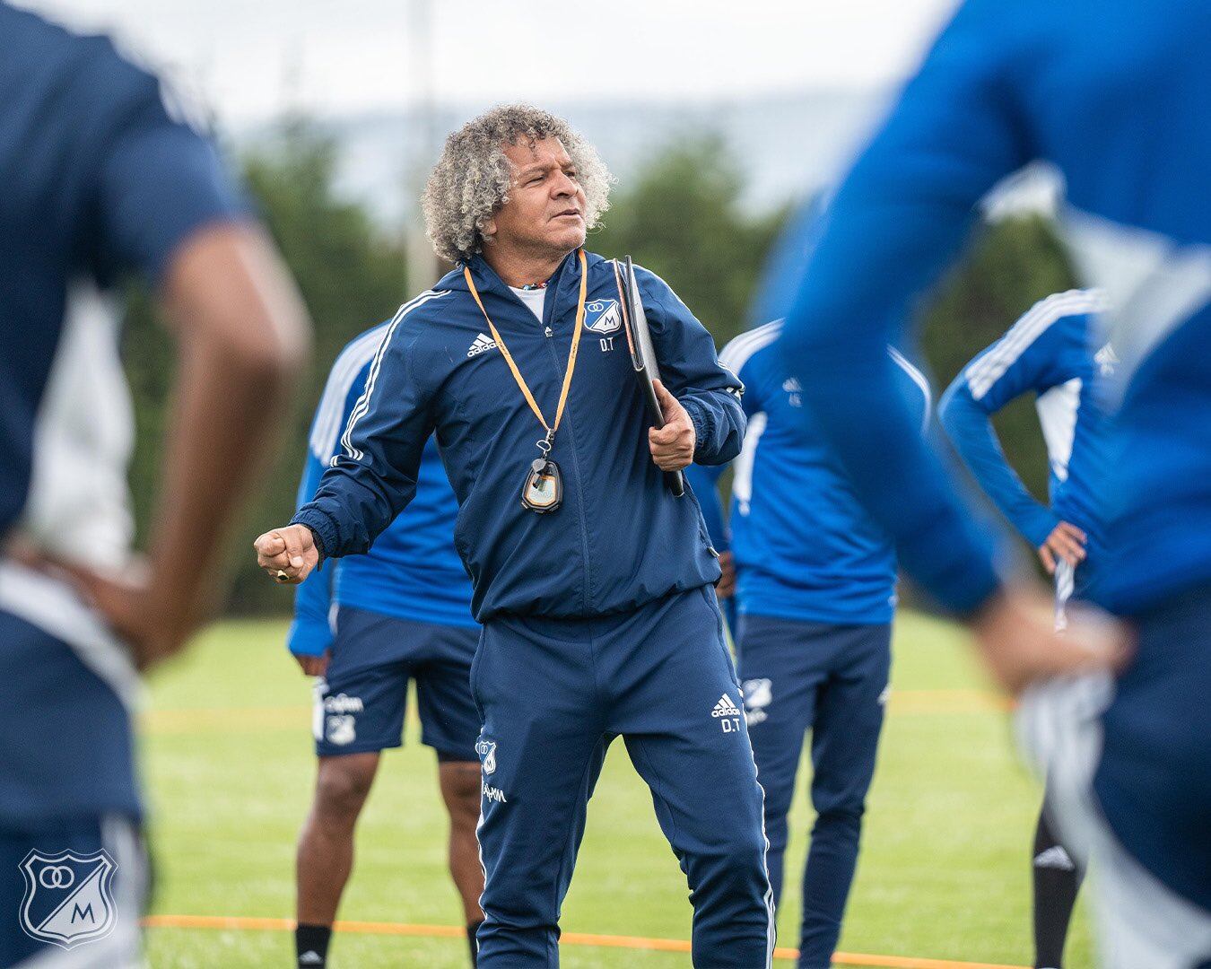 Alberto Gamero, DT de Millonarios / Twitter: @MillosFCoficial.