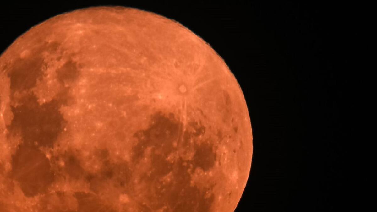 Luna Rosa en abril: ¿Cuándo y cómo sucederá?