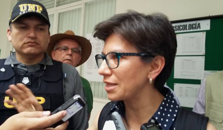 La congresista de nuevo arremetió contra la ex gobernadora Sandra Paola Hurtado.