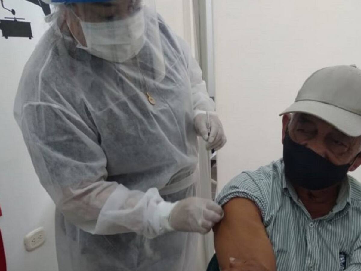 70.000 personas están pendientes de segundas dosis en Quindío