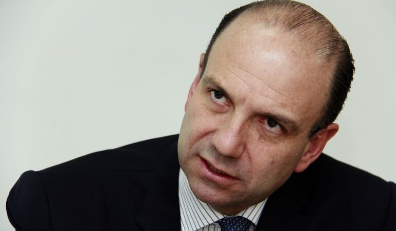 El Ministro de, Gabriel Vallejo.