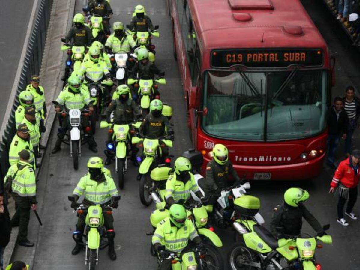 Comisión de Derechos Humanos desmiente que indígenas se colaron en Transmilenio