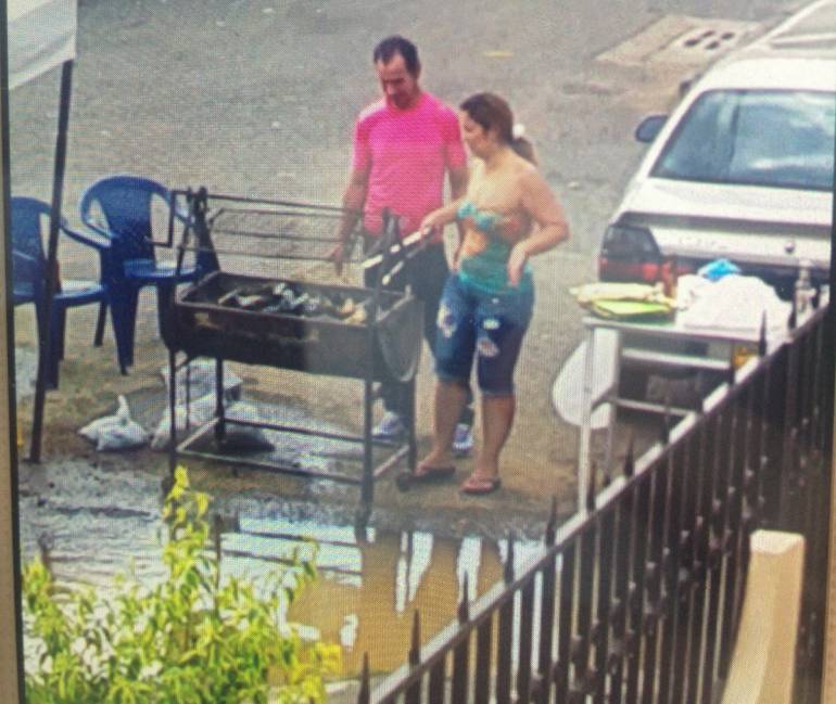 Asado junto a daño de acueducto de Emcali