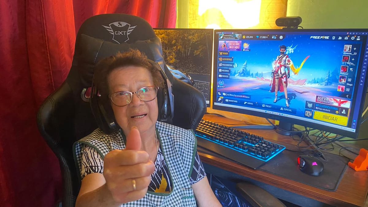 Ella es ‘Mami Nena’, la abuelita gamer de 81 años que es furor en los videojuegos