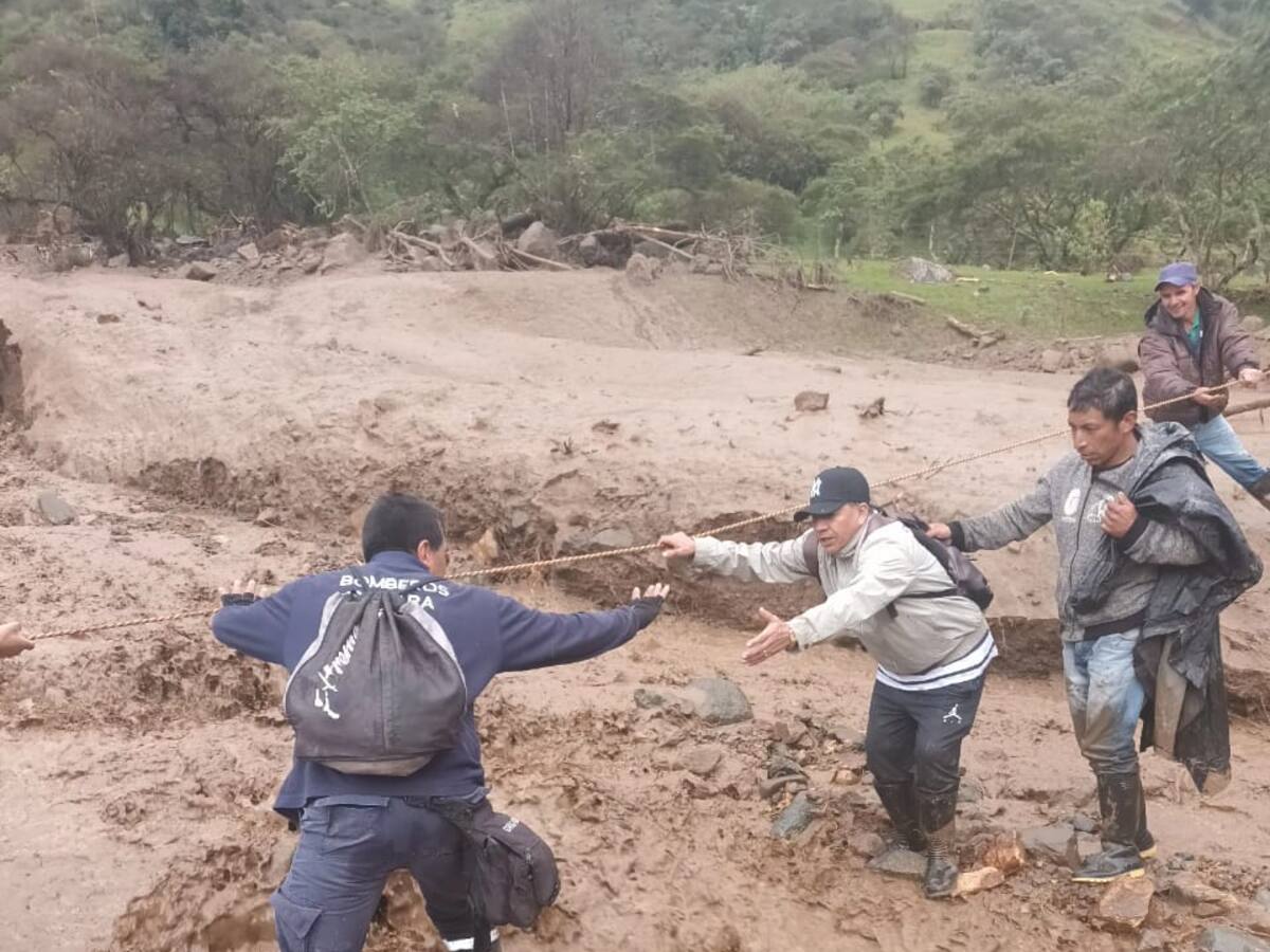 Más de 100 familias afectadas tras una avalancha en Sotará, Cauca