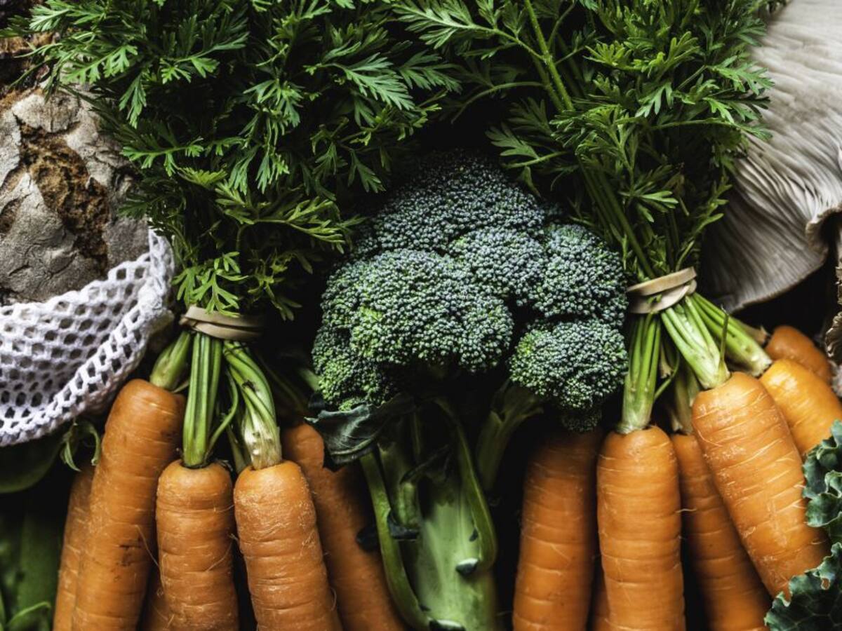 Alzas en arvejas, zanahorias y cebollas al comenzar julio